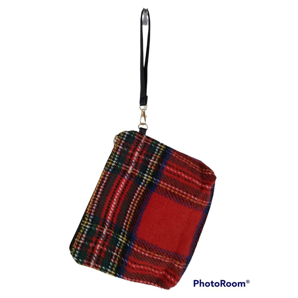 Red plaid fabric wristlet with tassel pull, NWT